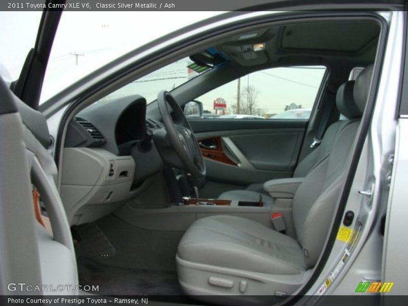 Classic Silver Metallic / Ash 2011 Toyota Camry XLE V6