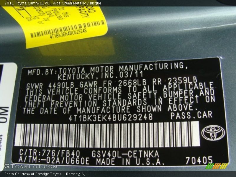 Aloe Green Metallic / Bisque 2011 Toyota Camry LE V6