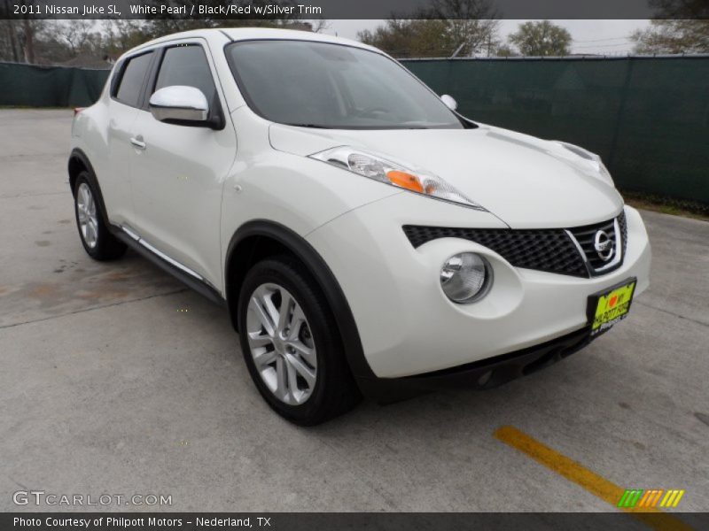 White Pearl / Black/Red w/Silver Trim 2011 Nissan Juke SL