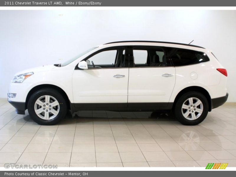 White / Ebony/Ebony 2011 Chevrolet Traverse LT AWD
