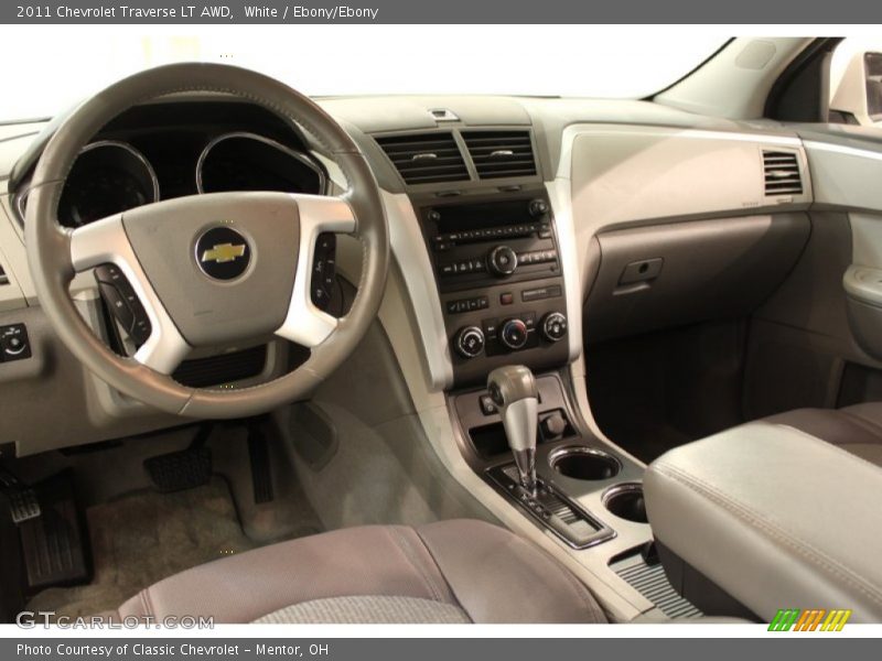 White / Ebony/Ebony 2011 Chevrolet Traverse LT AWD