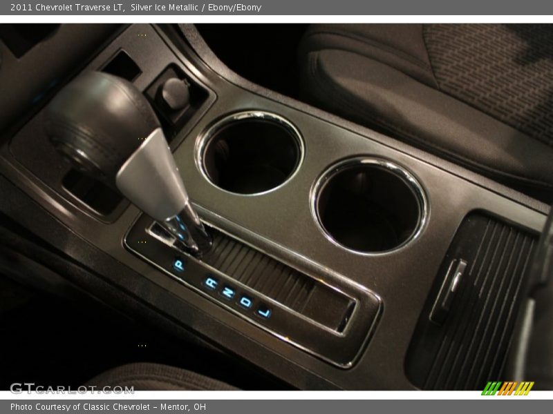 Silver Ice Metallic / Ebony/Ebony 2011 Chevrolet Traverse LT