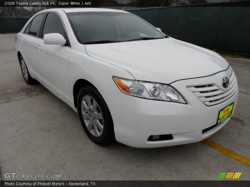 Super White / Ash 2008 Toyota Camry XLE V6