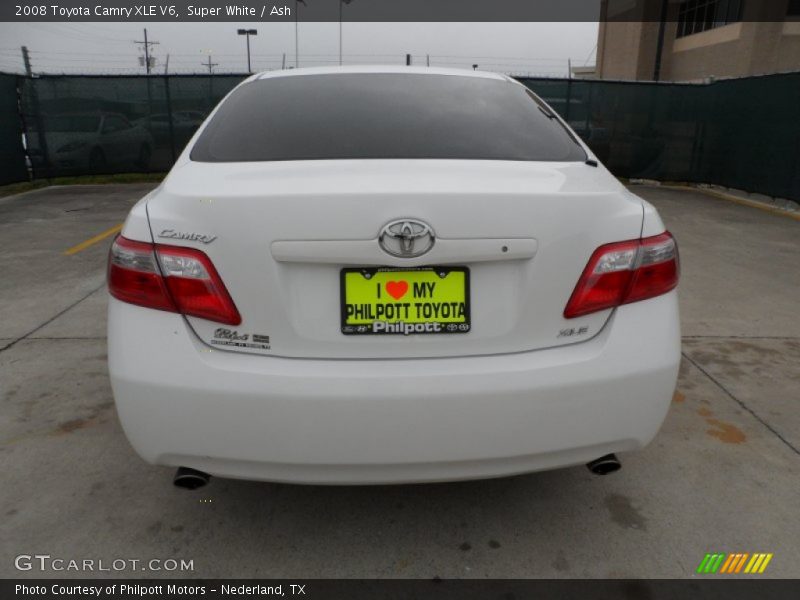 Super White / Ash 2008 Toyota Camry XLE V6