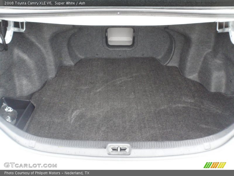 Super White / Ash 2008 Toyota Camry XLE V6