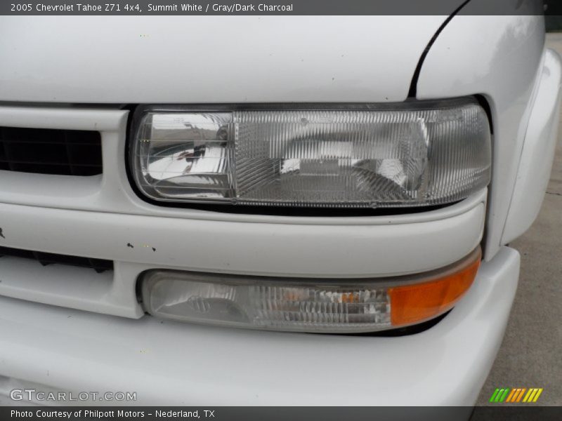 Summit White / Gray/Dark Charcoal 2005 Chevrolet Tahoe Z71 4x4