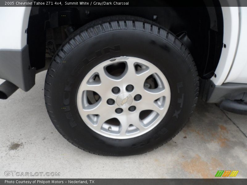 Summit White / Gray/Dark Charcoal 2005 Chevrolet Tahoe Z71 4x4
