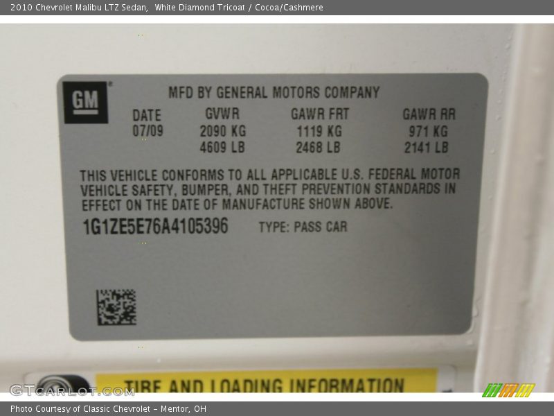 White Diamond Tricoat / Cocoa/Cashmere 2010 Chevrolet Malibu LTZ Sedan