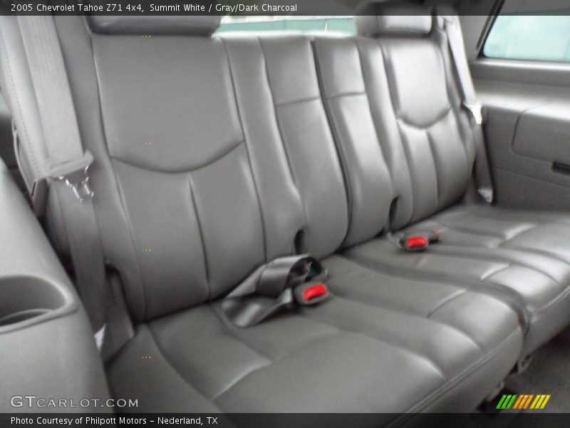 Summit White / Gray/Dark Charcoal 2005 Chevrolet Tahoe Z71 4x4