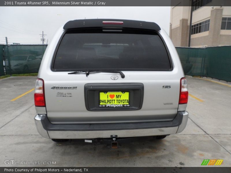 Millennium Silver Metallic / Gray 2001 Toyota 4Runner SR5