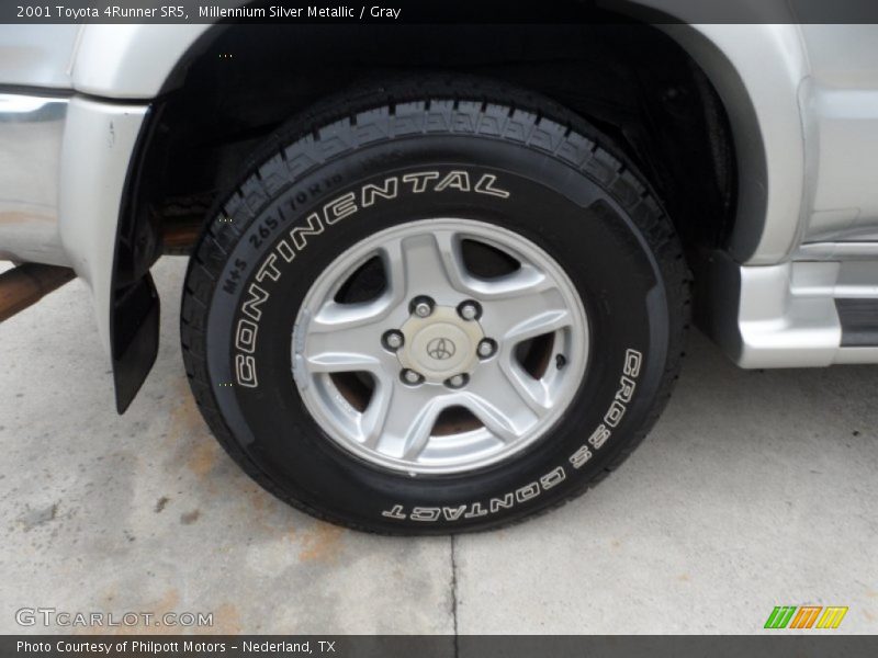 Millennium Silver Metallic / Gray 2001 Toyota 4Runner SR5