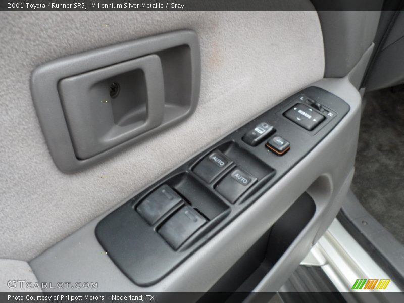 Millennium Silver Metallic / Gray 2001 Toyota 4Runner SR5