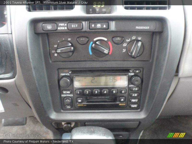 Millennium Silver Metallic / Gray 2001 Toyota 4Runner SR5