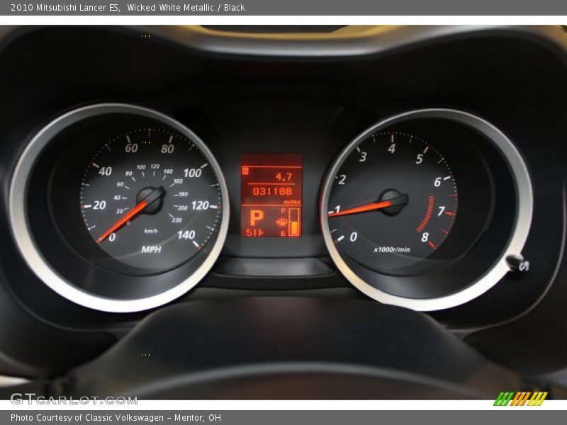 Wicked White Metallic / Black 2010 Mitsubishi Lancer ES