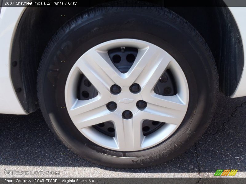 White / Gray 2007 Chevrolet Impala LS