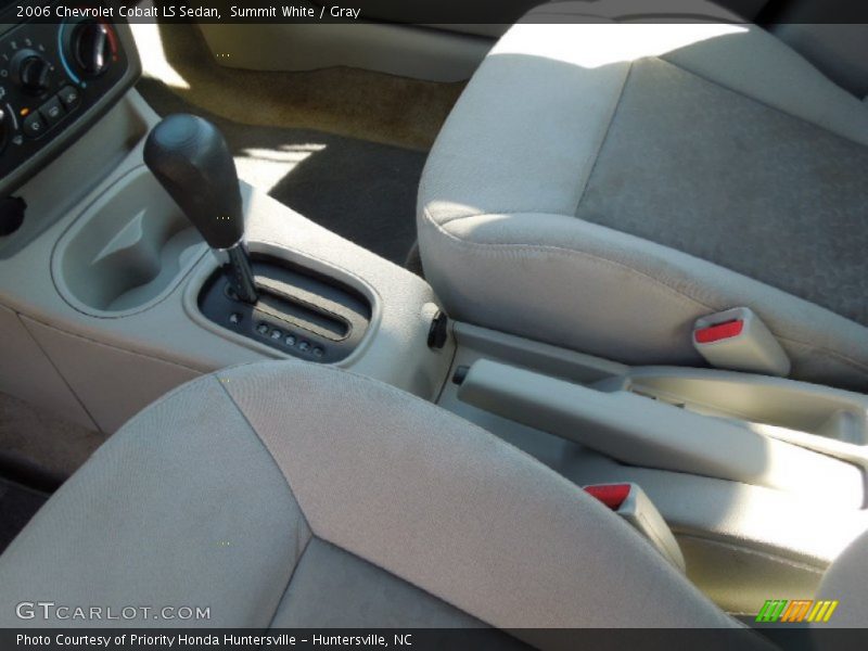 Summit White / Gray 2006 Chevrolet Cobalt LS Sedan