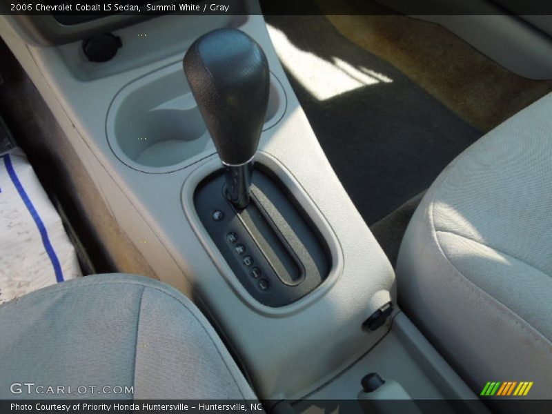Summit White / Gray 2006 Chevrolet Cobalt LS Sedan