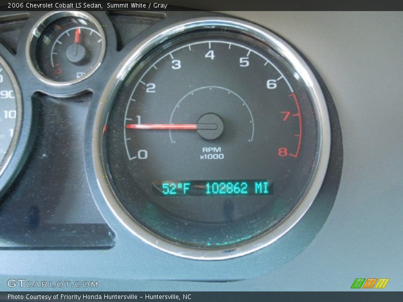 Summit White / Gray 2006 Chevrolet Cobalt LS Sedan