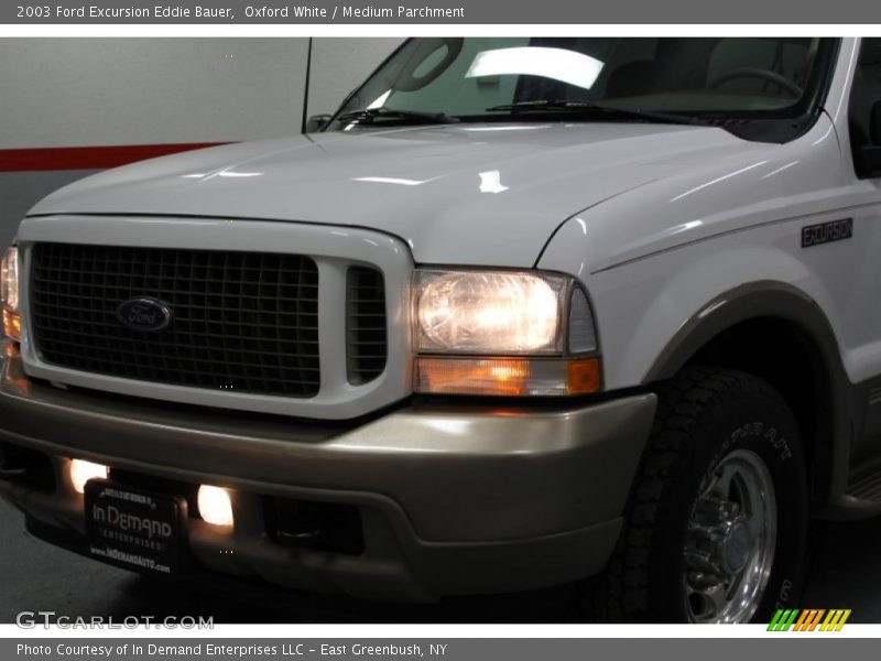 Oxford White / Medium Parchment 2003 Ford Excursion Eddie Bauer