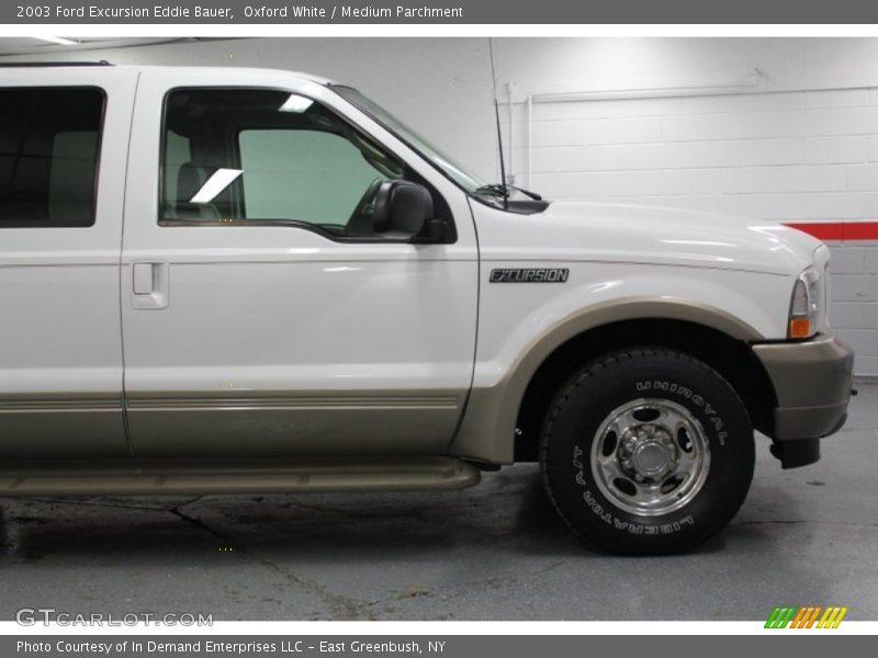 Oxford White / Medium Parchment 2003 Ford Excursion Eddie Bauer