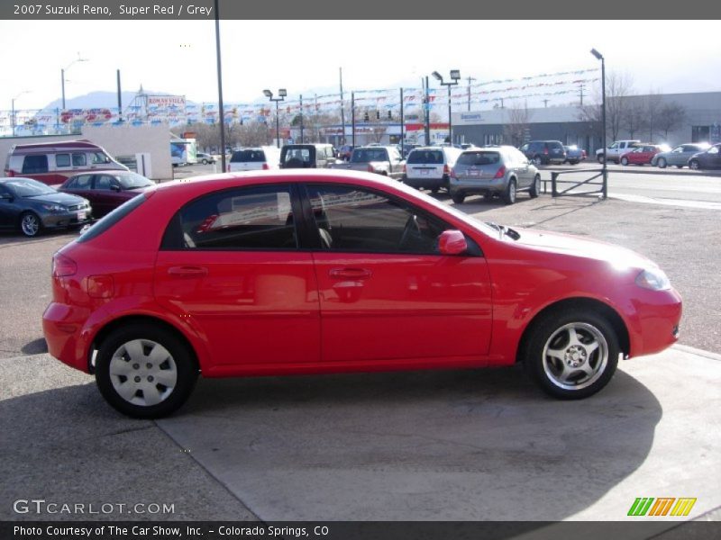 Super Red / Grey 2007 Suzuki Reno