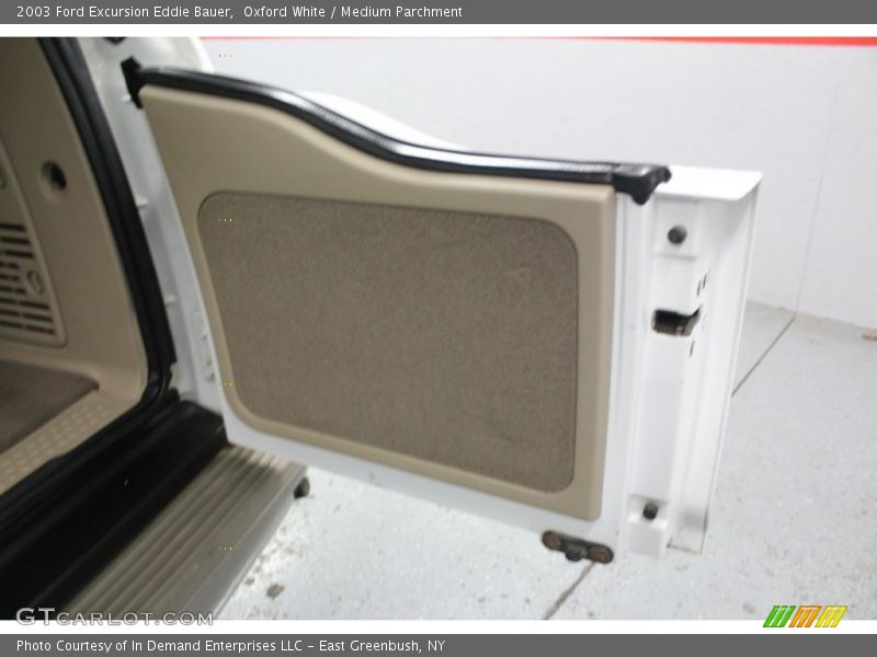 Oxford White / Medium Parchment 2003 Ford Excursion Eddie Bauer