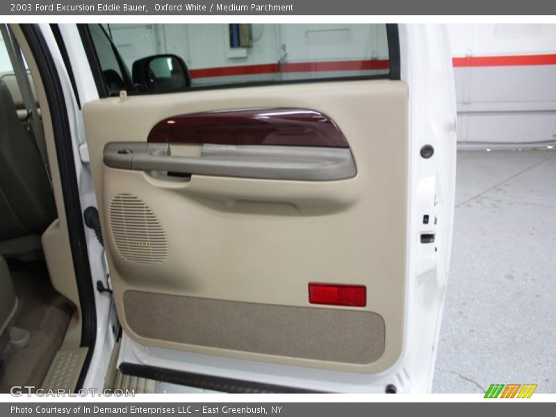 Oxford White / Medium Parchment 2003 Ford Excursion Eddie Bauer