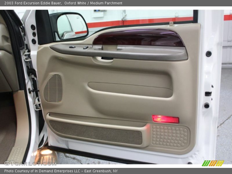 Oxford White / Medium Parchment 2003 Ford Excursion Eddie Bauer