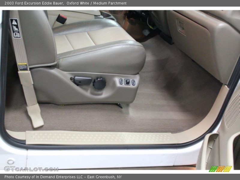 Oxford White / Medium Parchment 2003 Ford Excursion Eddie Bauer