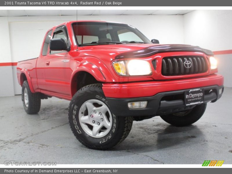 Radiant Red / Oak Beige 2001 Toyota Tacoma V6 TRD Xtracab 4x4
