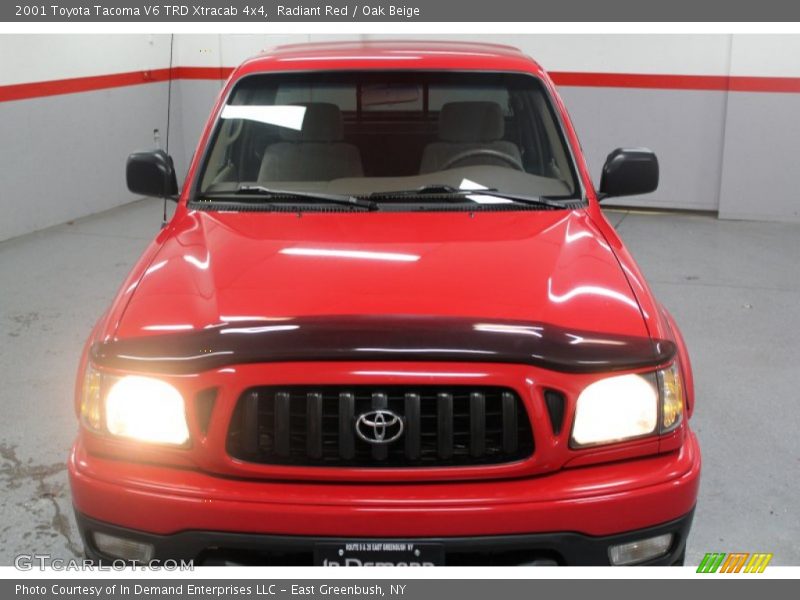 Radiant Red / Oak Beige 2001 Toyota Tacoma V6 TRD Xtracab 4x4