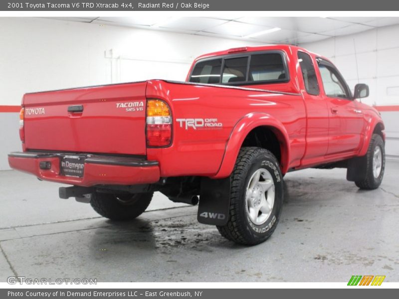 Radiant Red / Oak Beige 2001 Toyota Tacoma V6 TRD Xtracab 4x4