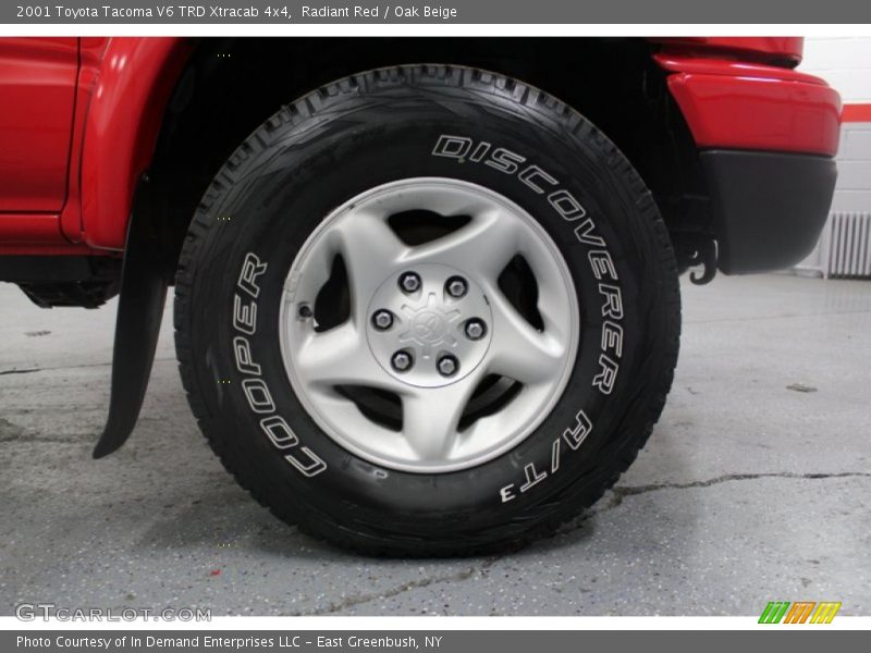 Radiant Red / Oak Beige 2001 Toyota Tacoma V6 TRD Xtracab 4x4