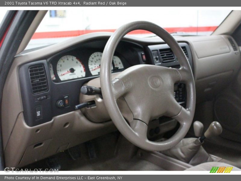 Radiant Red / Oak Beige 2001 Toyota Tacoma V6 TRD Xtracab 4x4