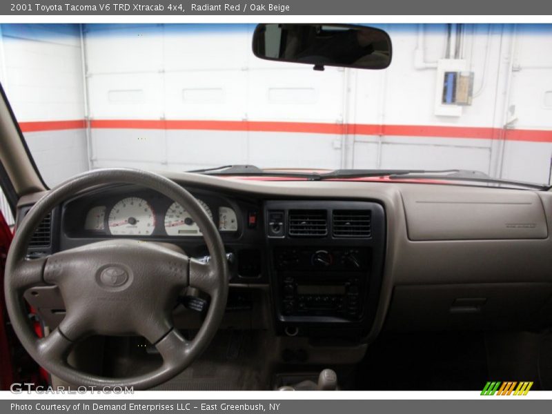 Radiant Red / Oak Beige 2001 Toyota Tacoma V6 TRD Xtracab 4x4