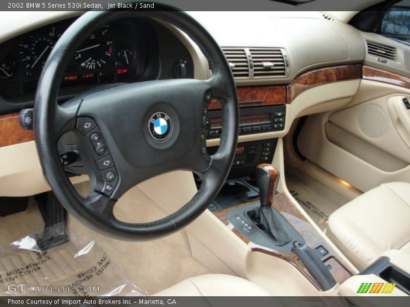 Jet Black / Sand 2002 BMW 5 Series 530i Sedan