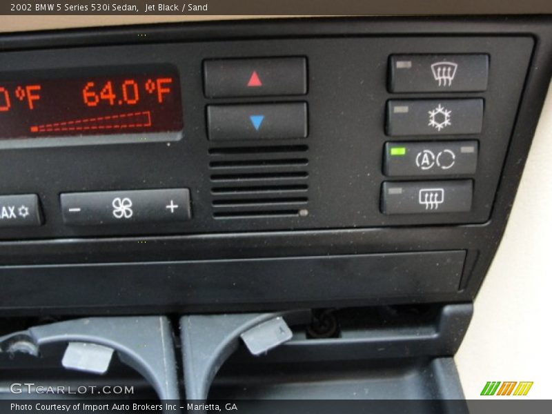 Jet Black / Sand 2002 BMW 5 Series 530i Sedan