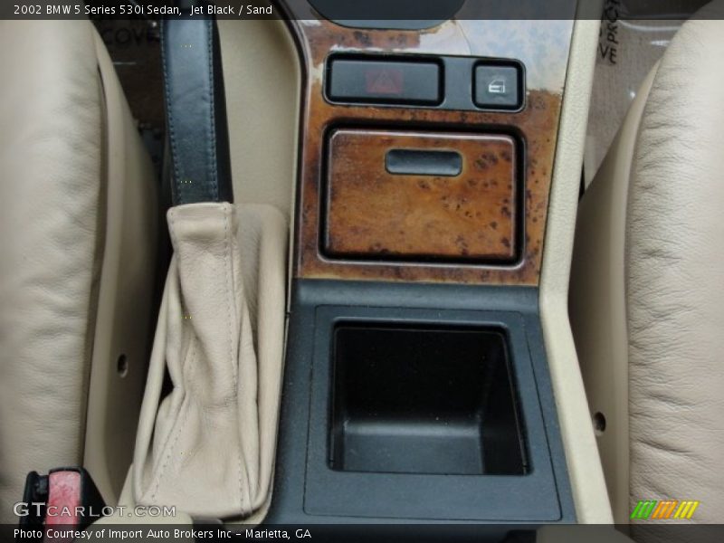 Jet Black / Sand 2002 BMW 5 Series 530i Sedan