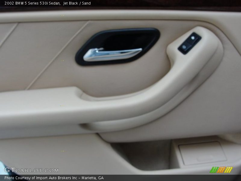 Jet Black / Sand 2002 BMW 5 Series 530i Sedan