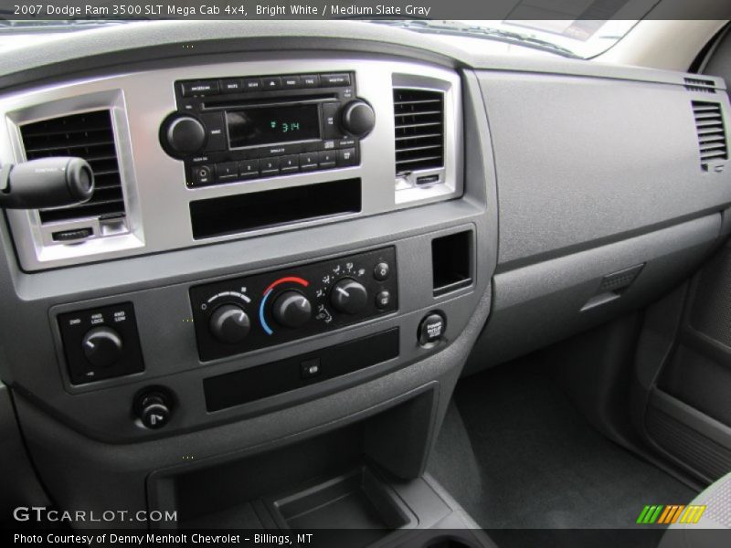 Dashboard of 2007 Ram 3500 SLT Mega Cab 4x4