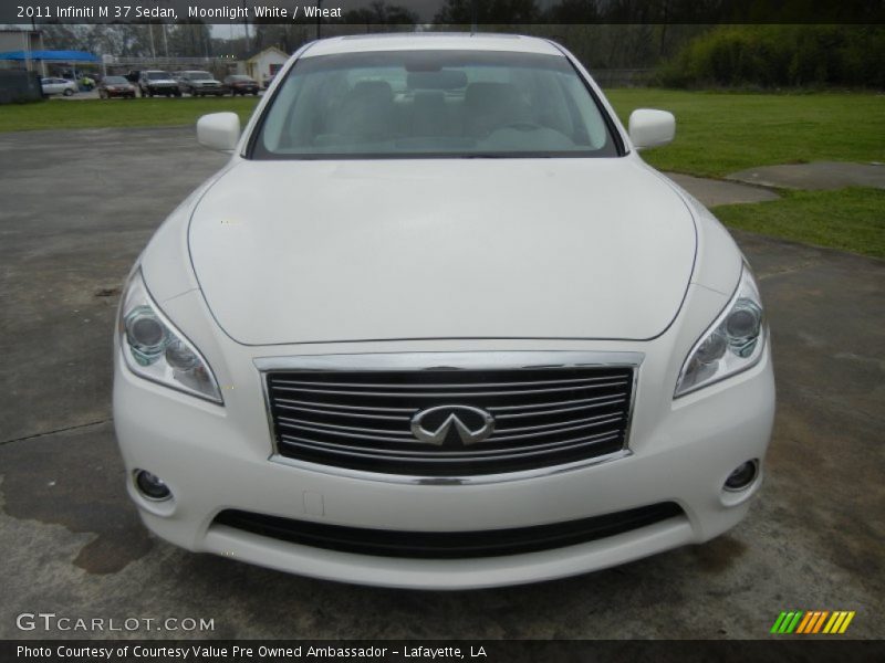 Moonlight White / Wheat 2011 Infiniti M 37 Sedan