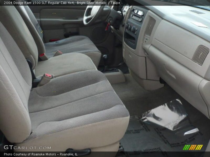 Bright Silver Metallic / Taupe 2004 Dodge Ram 1500 SLT Regular Cab 4x4