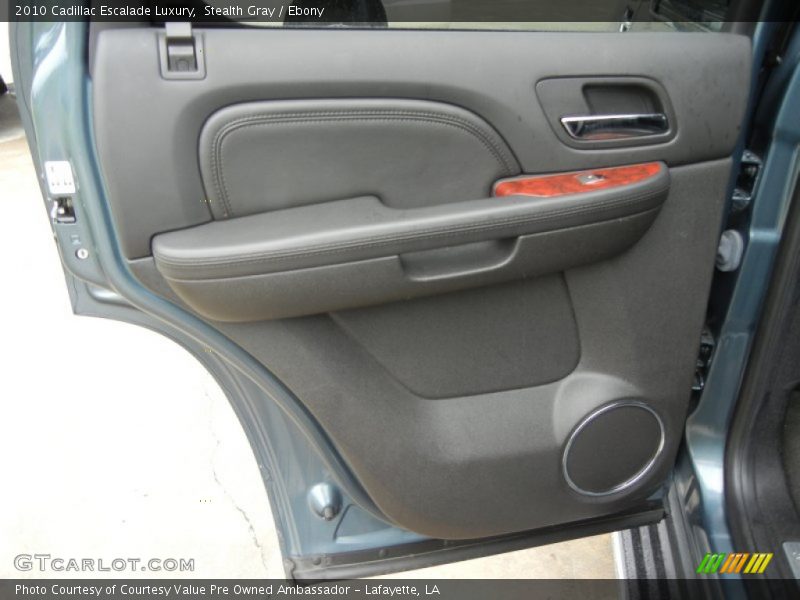 Stealth Gray / Ebony 2010 Cadillac Escalade Luxury