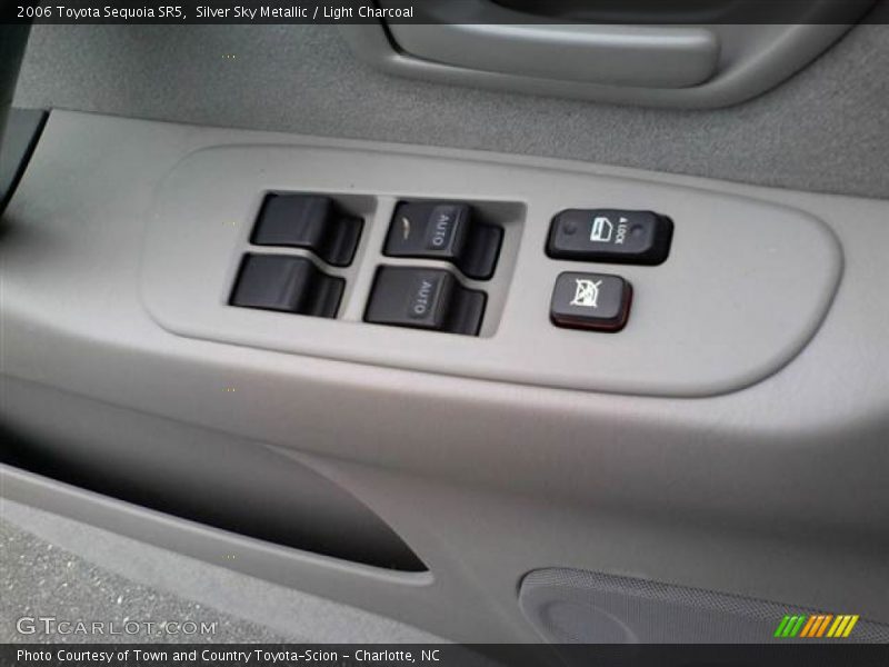Silver Sky Metallic / Light Charcoal 2006 Toyota Sequoia SR5