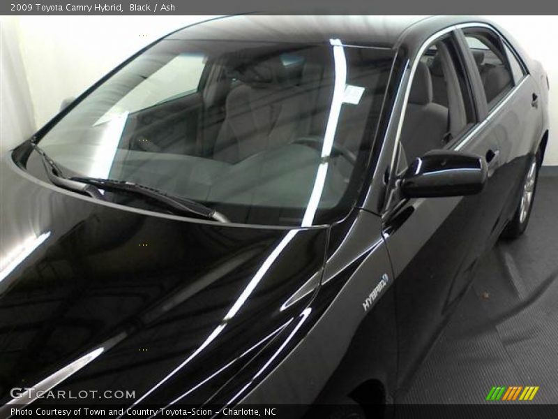 Black / Ash 2009 Toyota Camry Hybrid