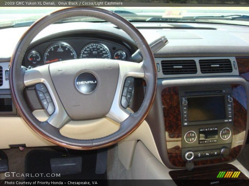Onyx Black / Cocoa/Light Cashmere 2009 GMC Yukon XL Denali