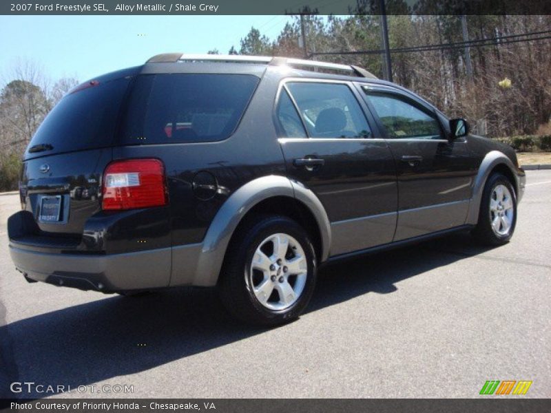 Alloy Metallic / Shale Grey 2007 Ford Freestyle SEL