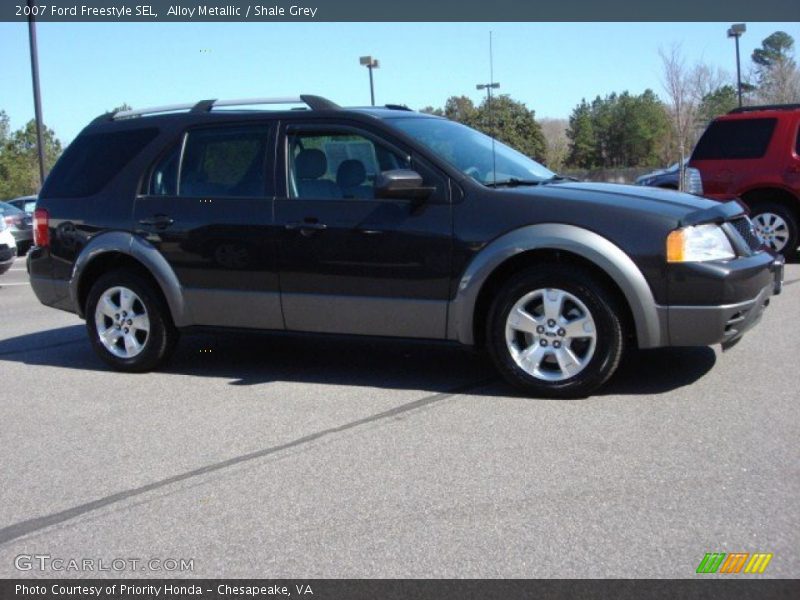 Alloy Metallic / Shale Grey 2007 Ford Freestyle SEL