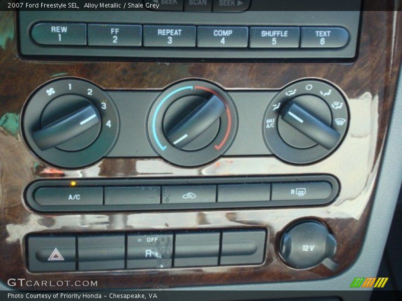 Alloy Metallic / Shale Grey 2007 Ford Freestyle SEL