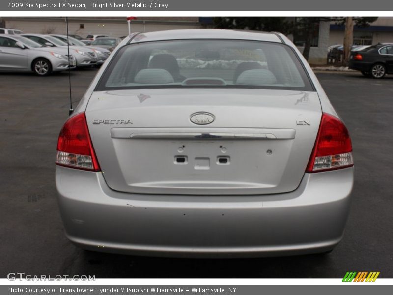 Bright Silver Metallic / Gray 2009 Kia Spectra EX Sedan